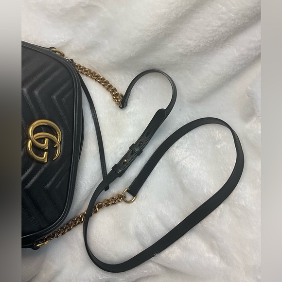 Gucci Small Marmont Crossbody Bag Chevron Leather Gold Chain Black Purse - Picture 16 of 16